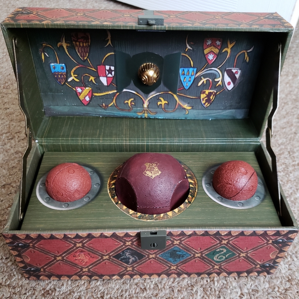 Harry Potter Replica Quidditch Set